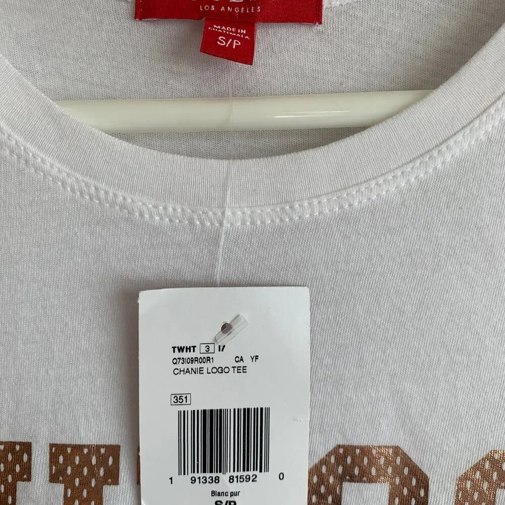 Guess - Picture 2 of 3